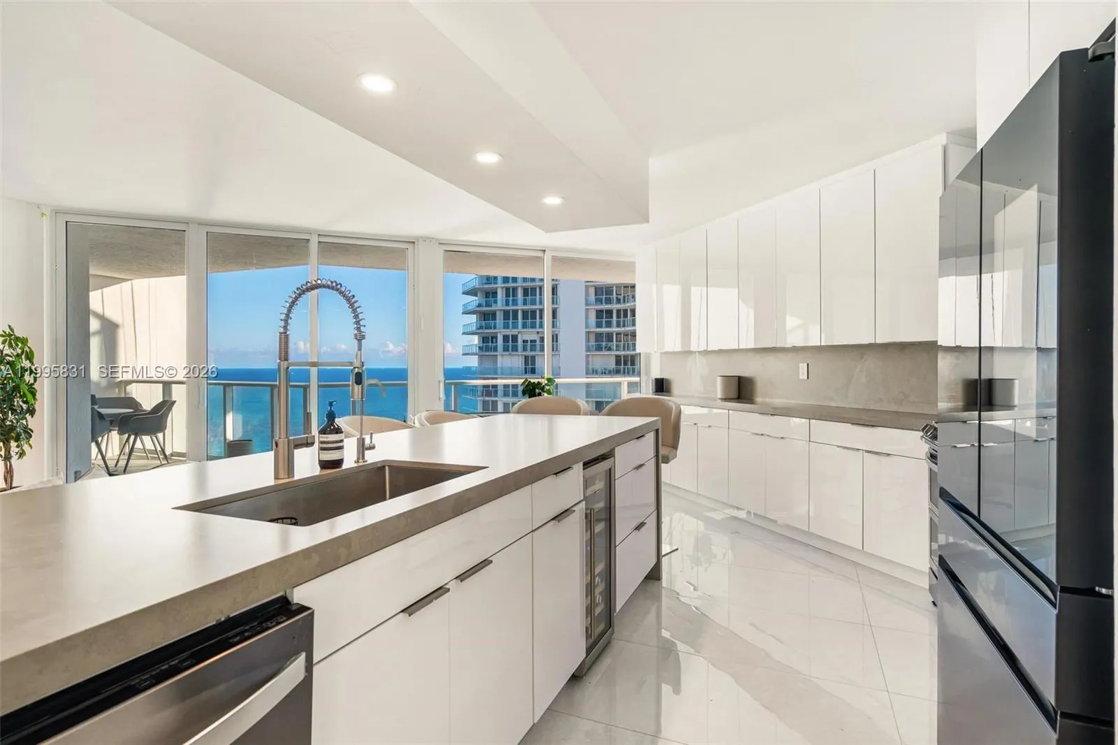 16485 Collins Ave # 2438, Sunny Isles Beach FL 33160