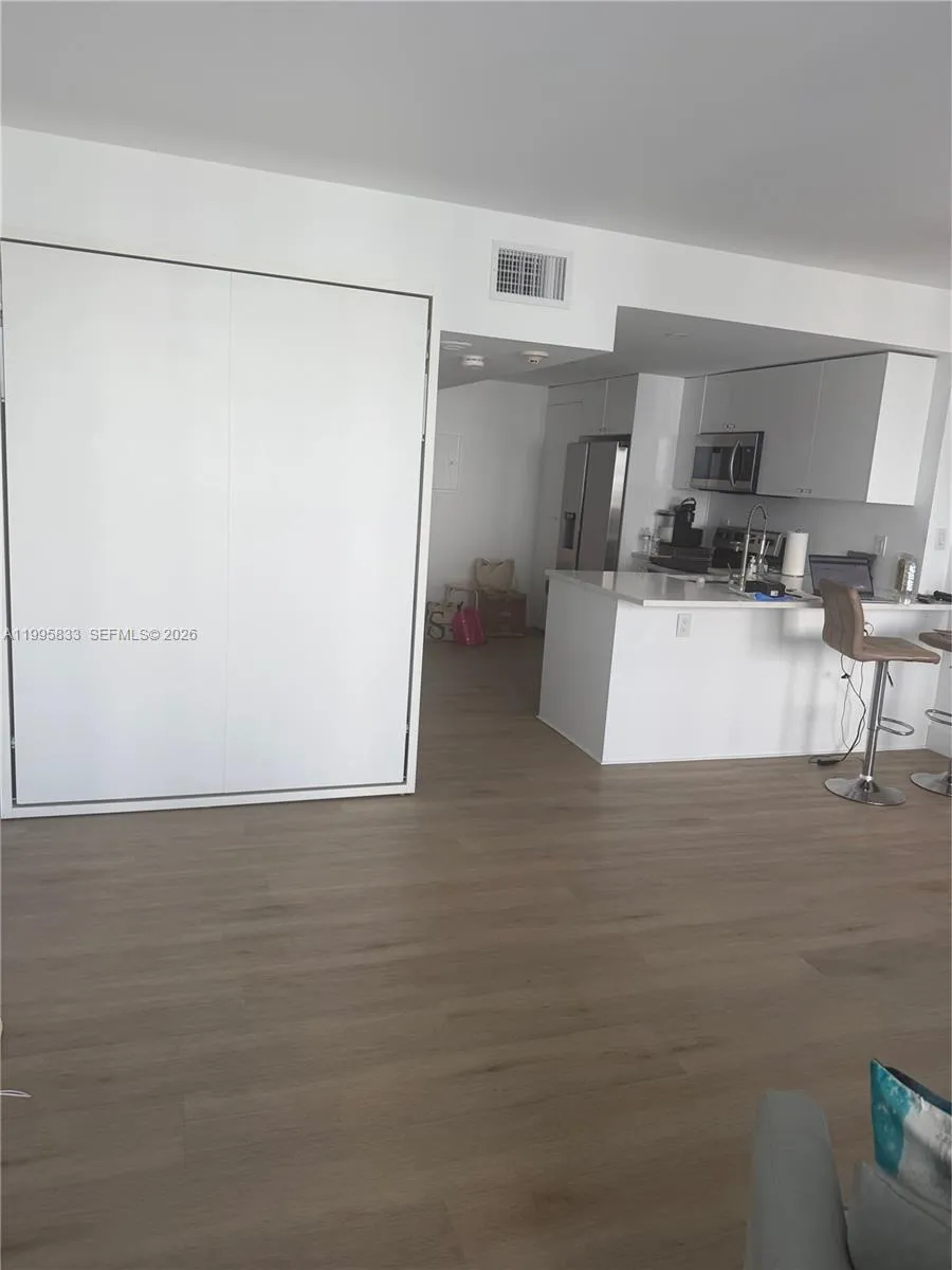 10275 Collins Ave # 1502, Bal Harbour FL 33154