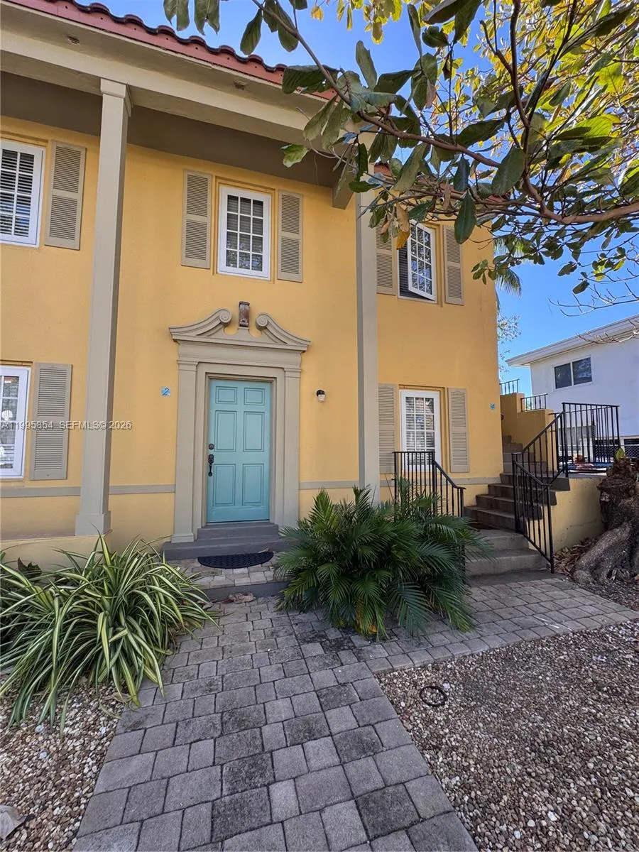 510 76 # 1, Miami Beach FL 33141