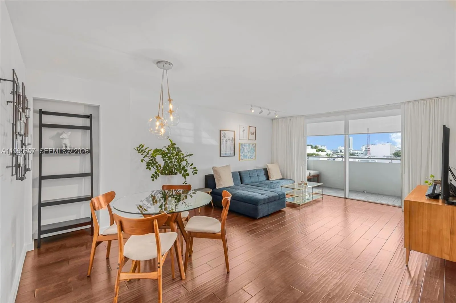 1658 Bay Rd # 701, Miami Beach FL 33139