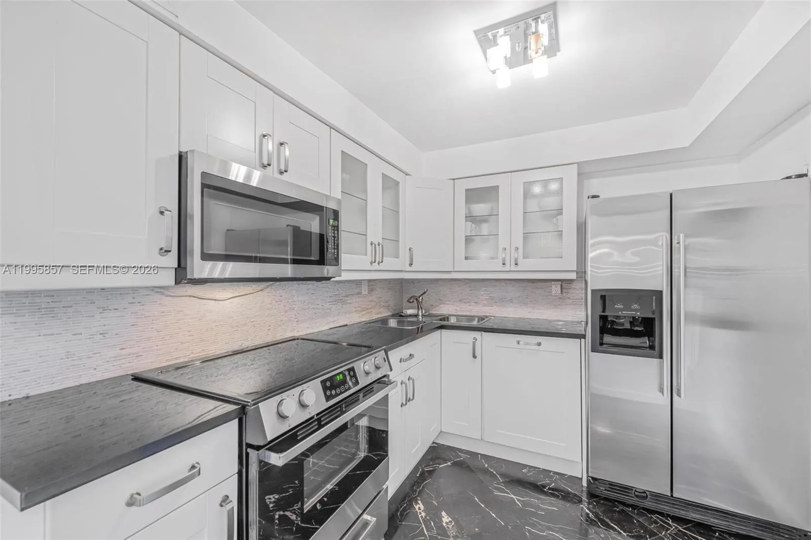 1658 Bay Rd # 701, Miami Beach FL 33139