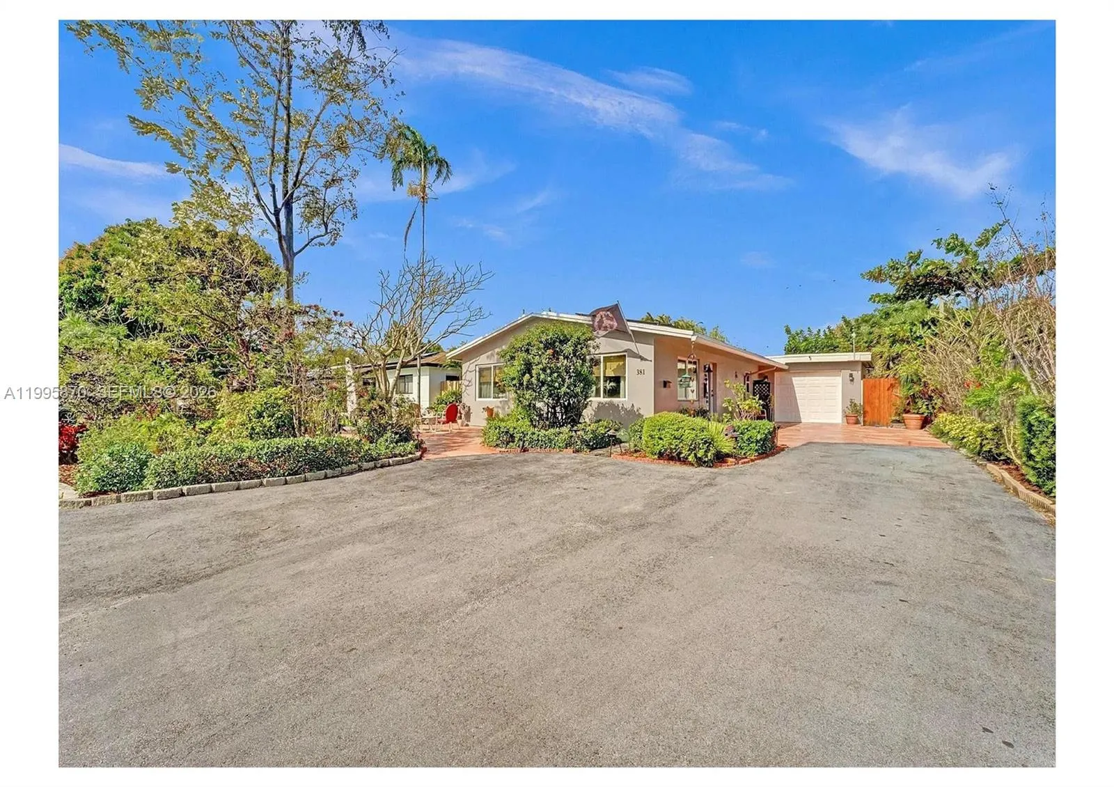 381 NE 42nd St, Oakland Park FL 33334