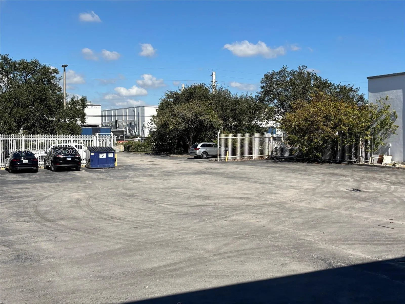 50 NE 179th St, Miami Gardens FL 33162