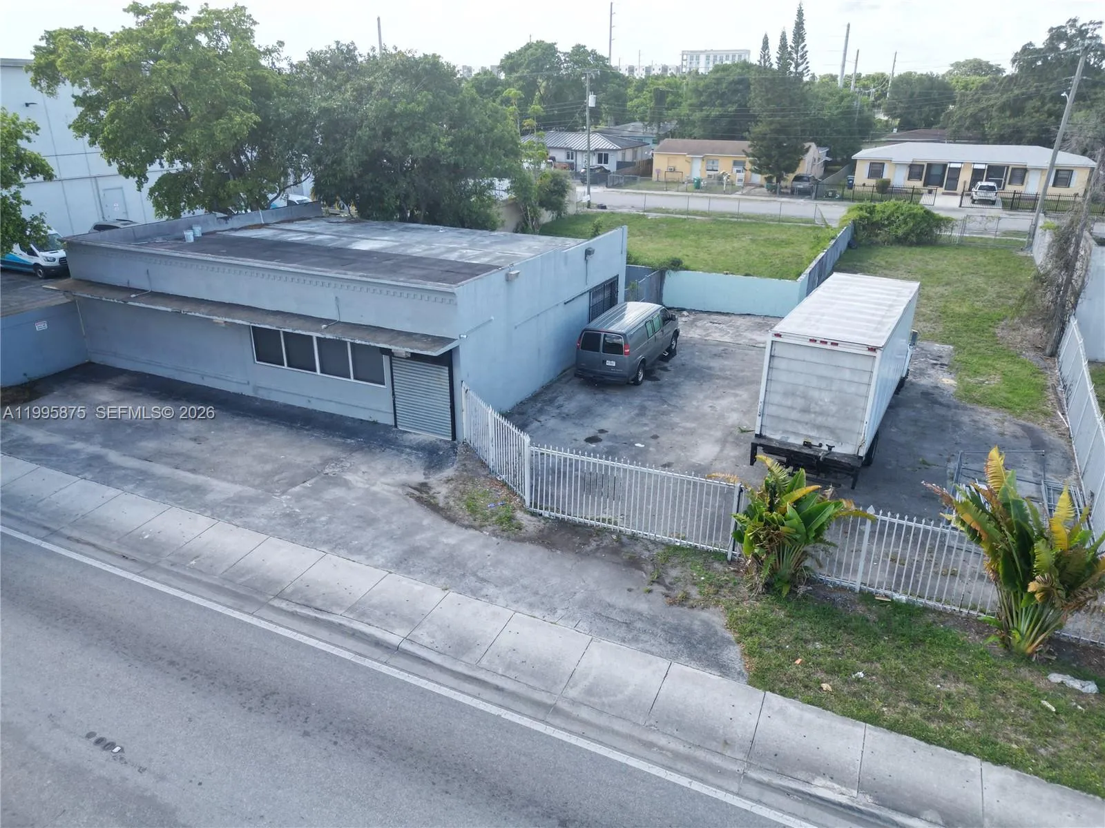 2531 NW 79th St, Miami FL 33147