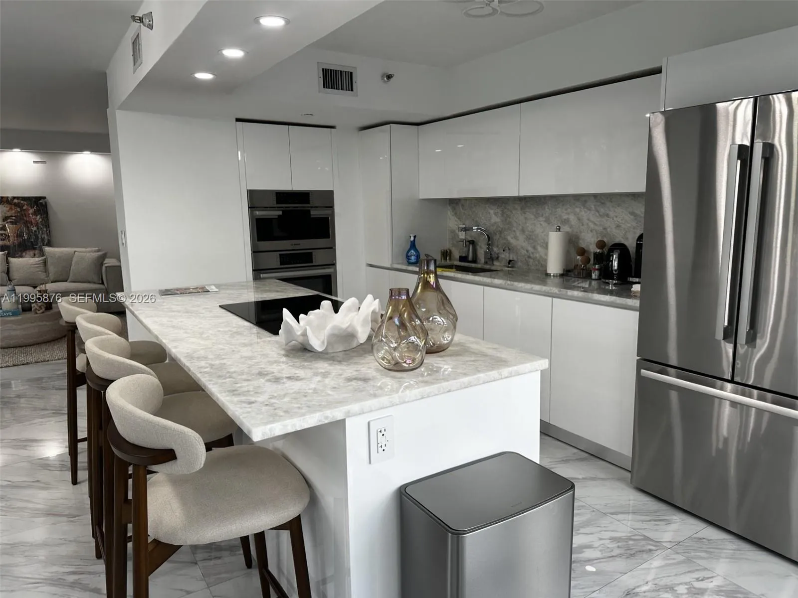 19195 NE 36th Ct # 201, Aventura FL 33180