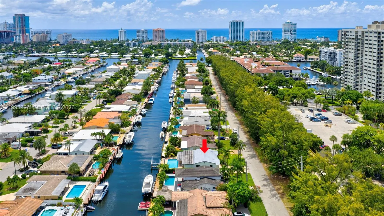 2481 SE 15th St, Pompano Beach FL 33062