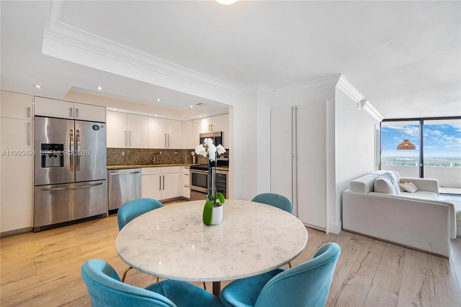 2000 Towerside Ter, Miami FL 33138