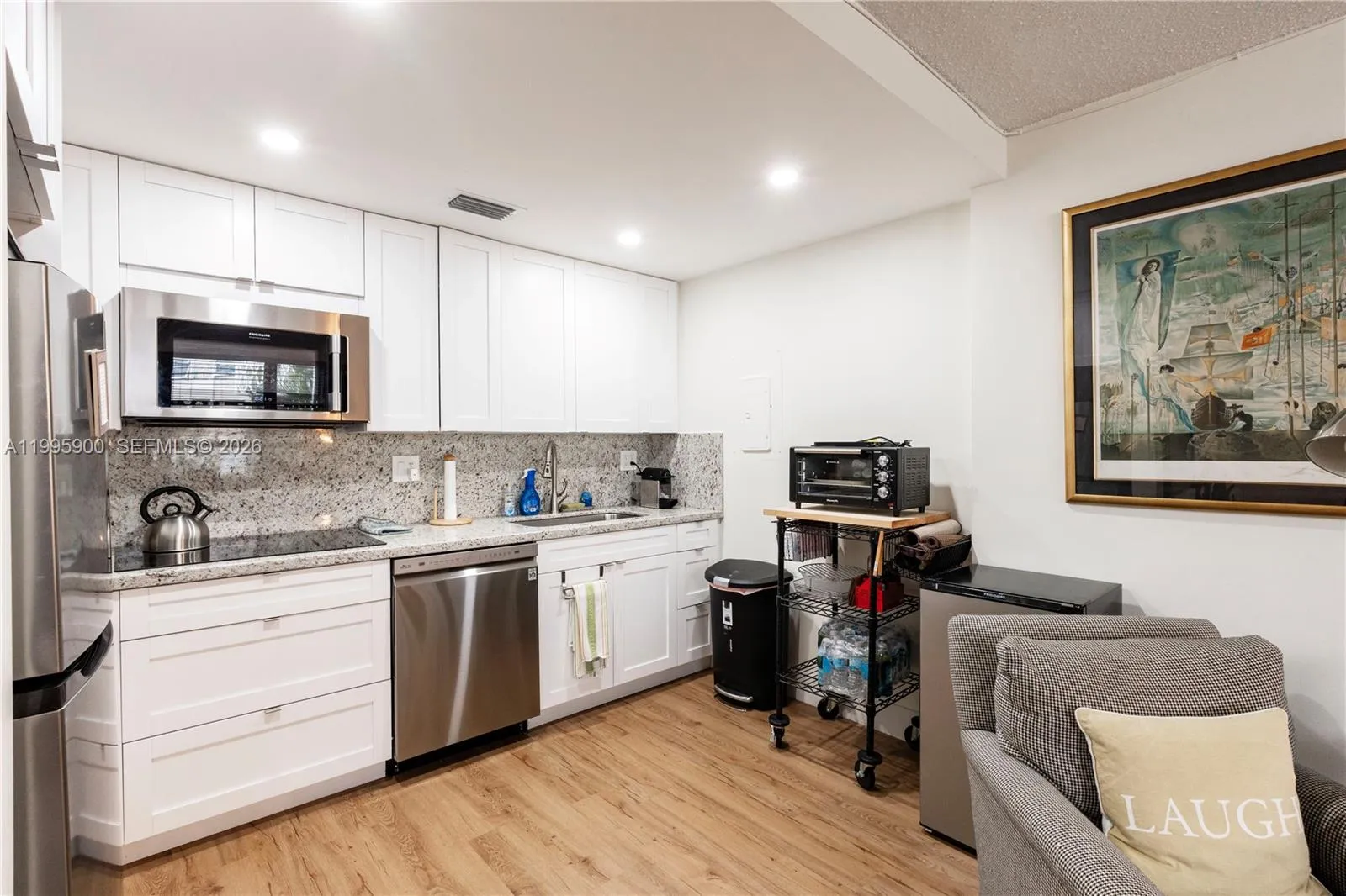 1440 Brickell Bay Dr # 201, Miami FL 33131