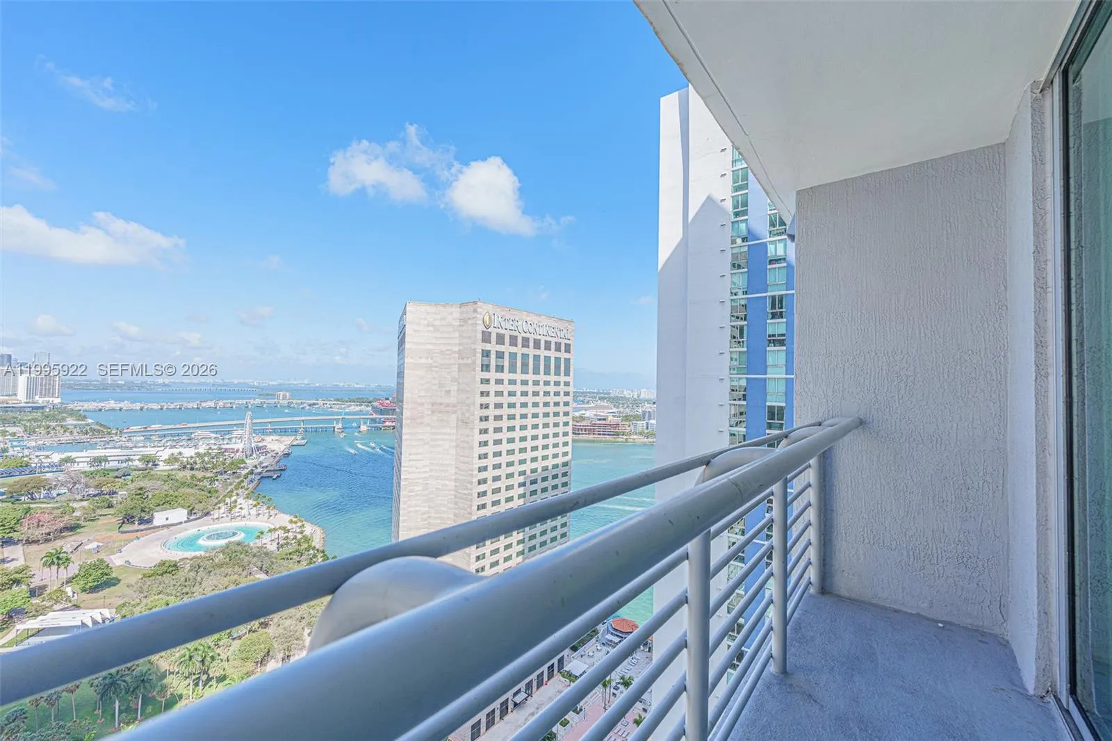 325 S Biscayne Blvd # 3320, Miami FL 33131