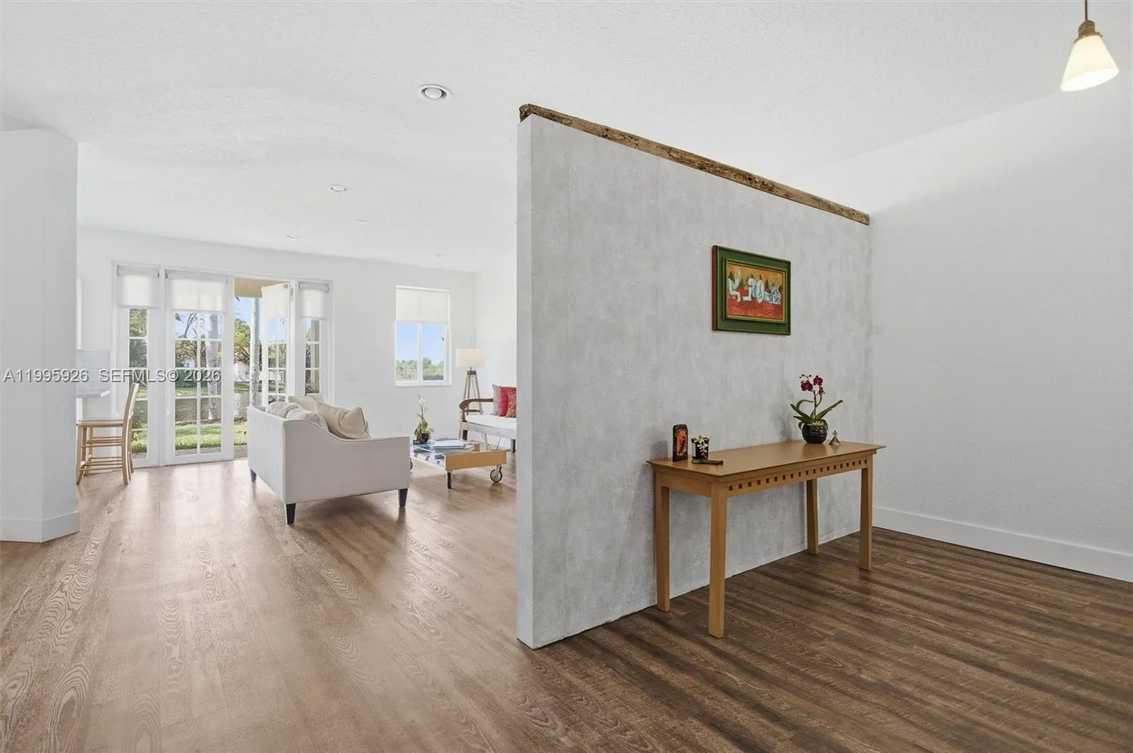 1326 Canary Island Dr, Weston FL 33327