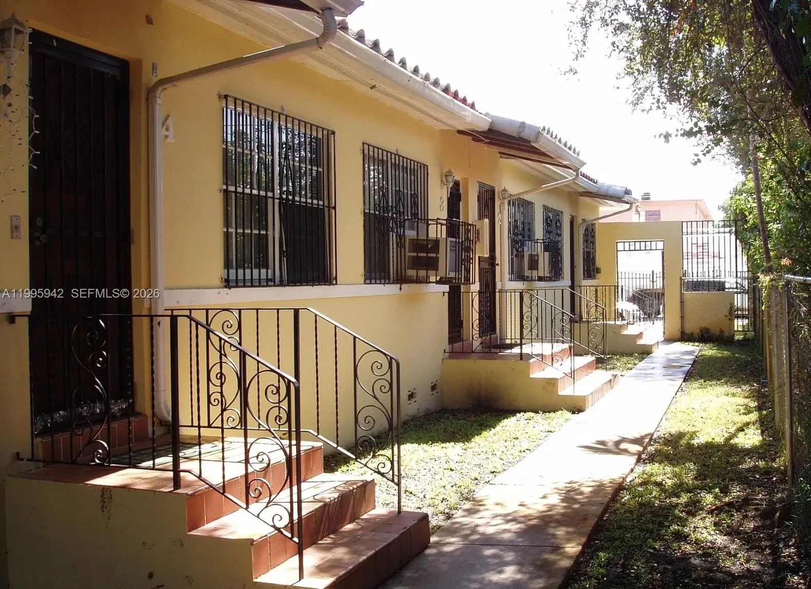 1325 SW 6th St, Miami FL 33135