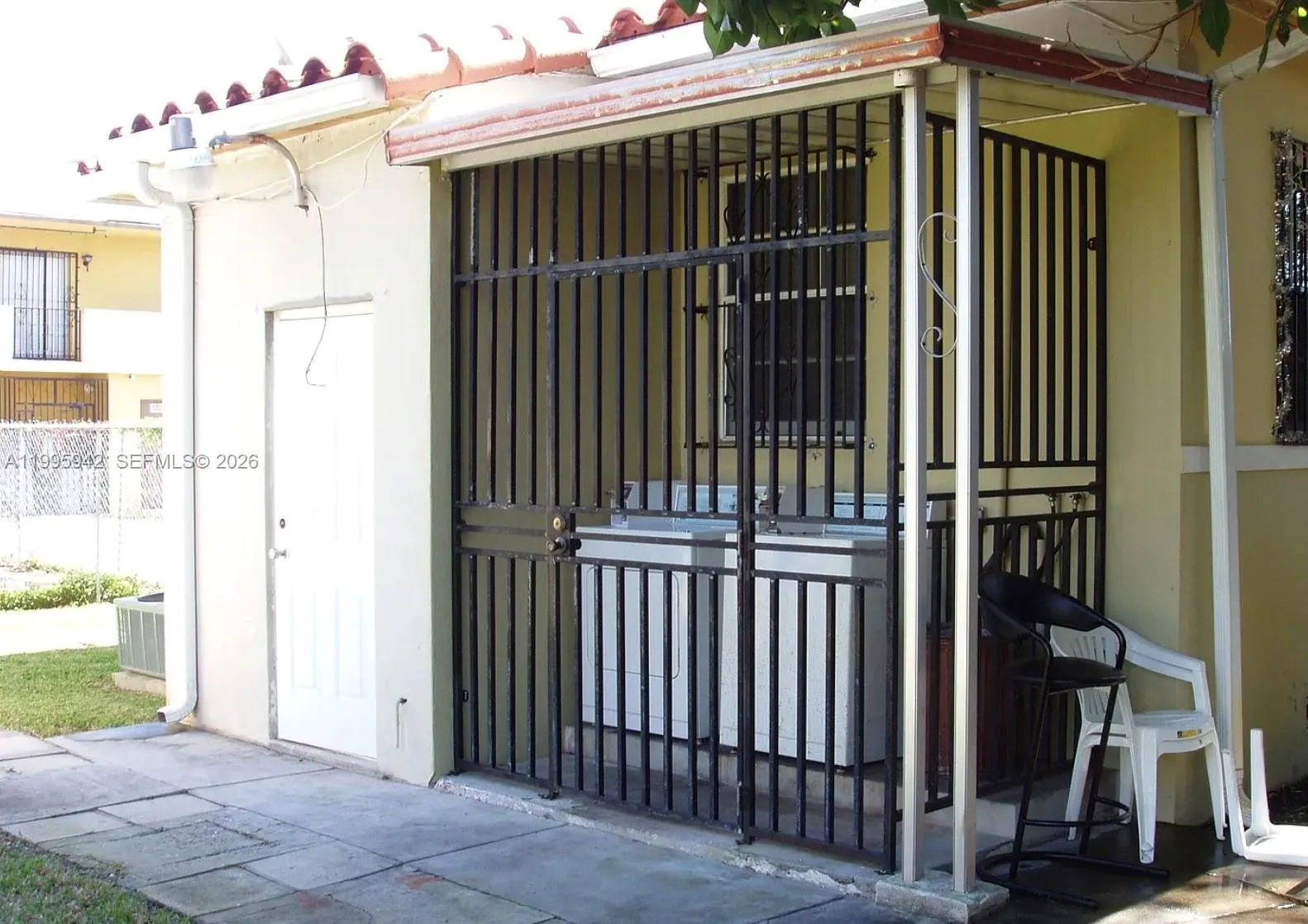 1325 SW 6th St, Miami FL 33135