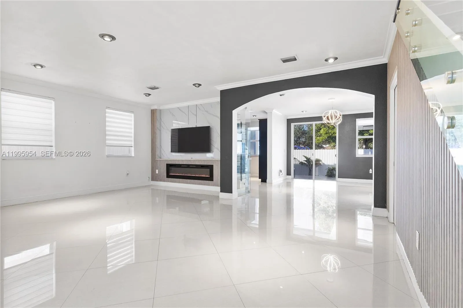 2424 SW 152nd Path, Miami FL 33185