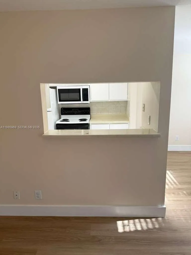 4085 NW 87th Ave # 4085, Sunrise FL 33351