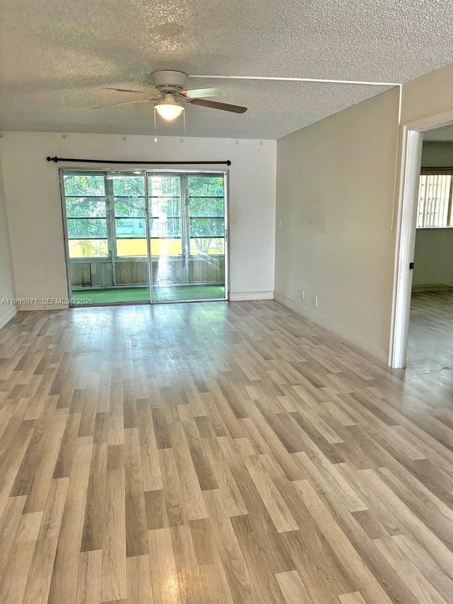 609 S State Road 7 # 2D, Margate FL 33068