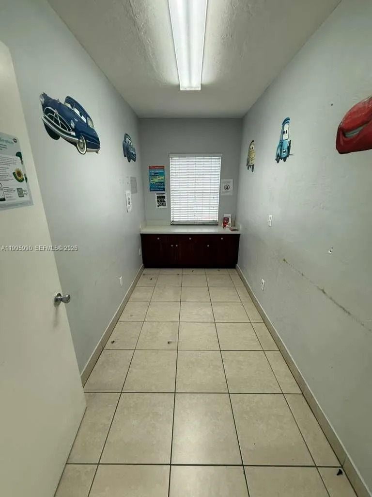 4141 SW 6th St, Miami FL 33134