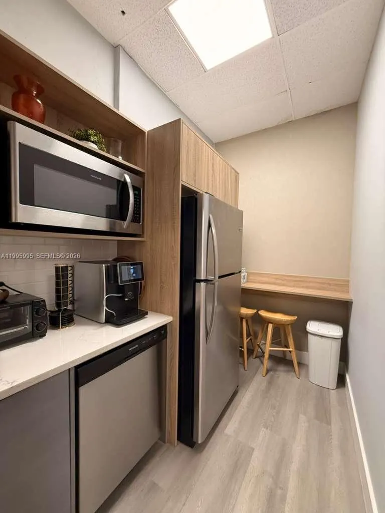 11419 W Palmetto Park Rd # F, Boca Raton FL 33428