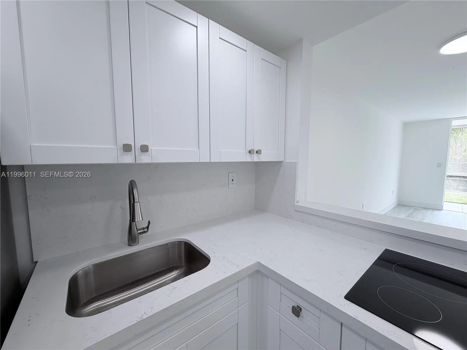 2980 Point East Dr # D112, Aventura FL 33160