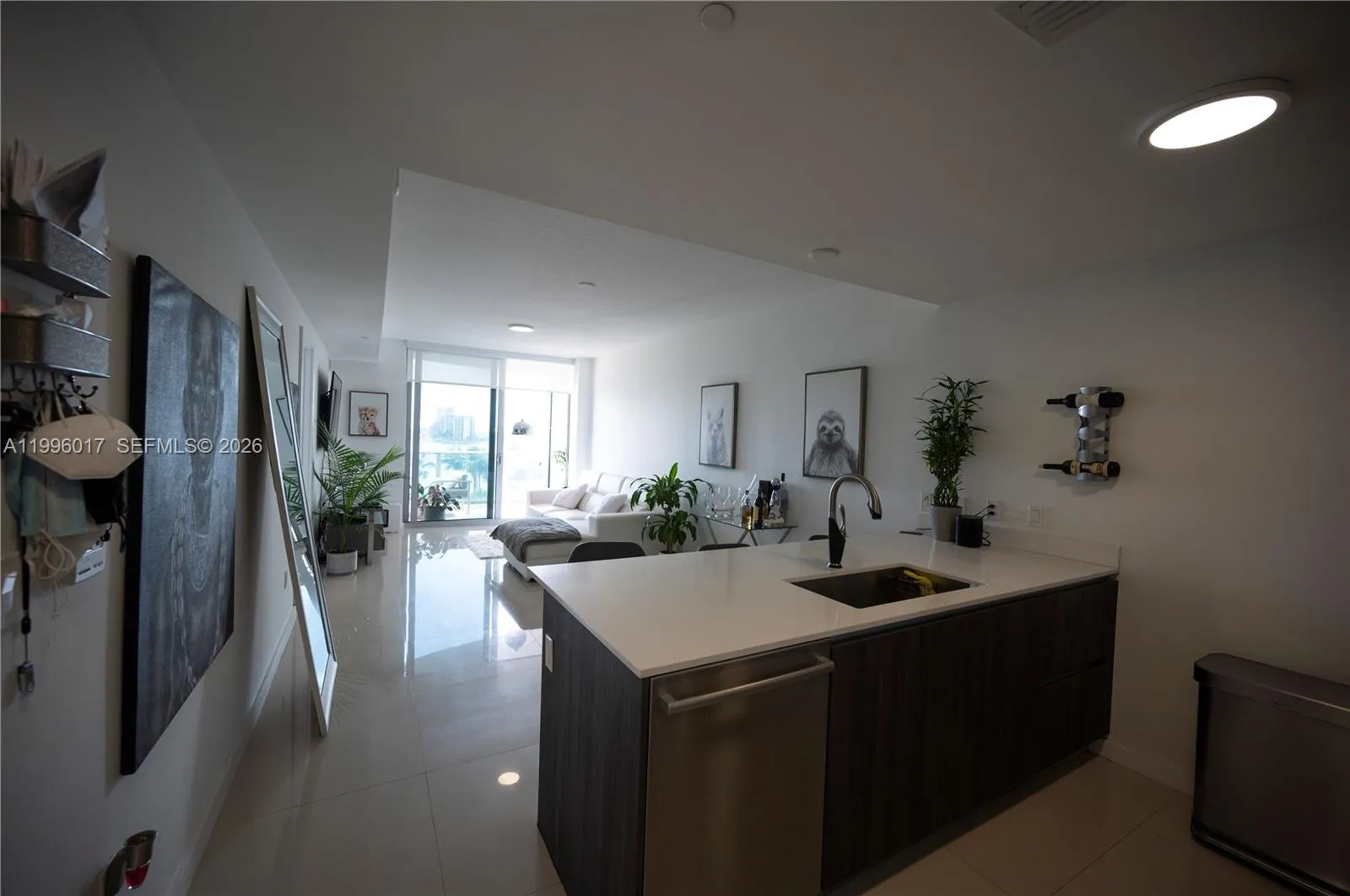 488 NE 18th St # 304, Miami FL 33132