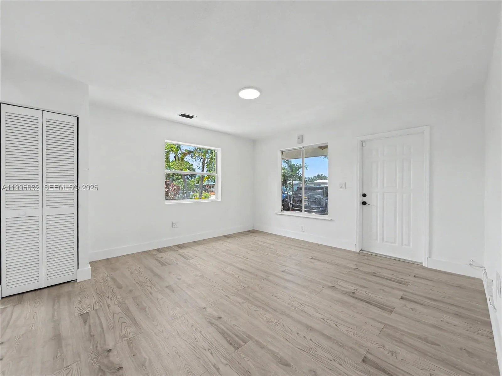 7720 Hope St, Hollywood FL 33024