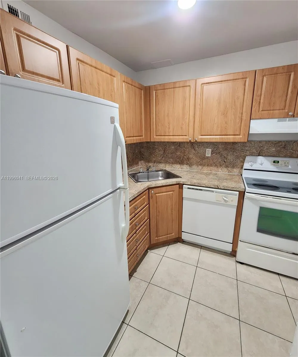 10820 SW 200th Dr # 248, Cutler Bay FL 33157