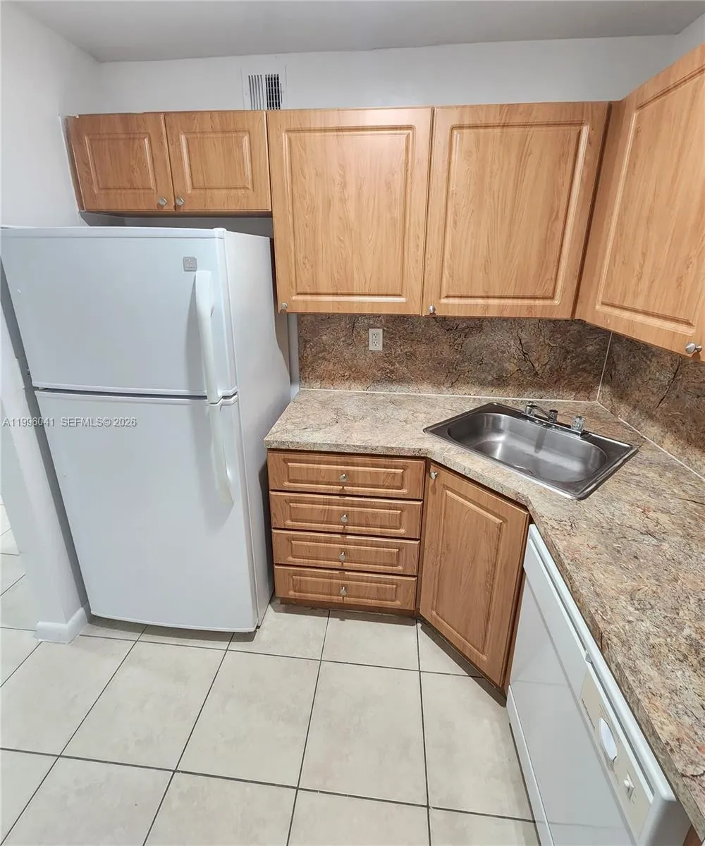 10820 SW 200th Dr # 248, Cutler Bay FL 33157