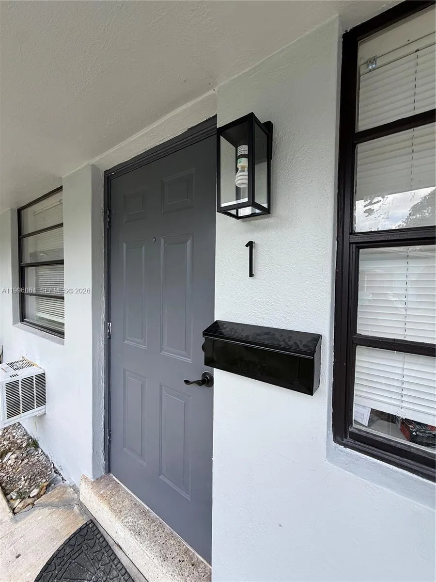 6071 SW 33rd St # 1, Miramar FL 33023