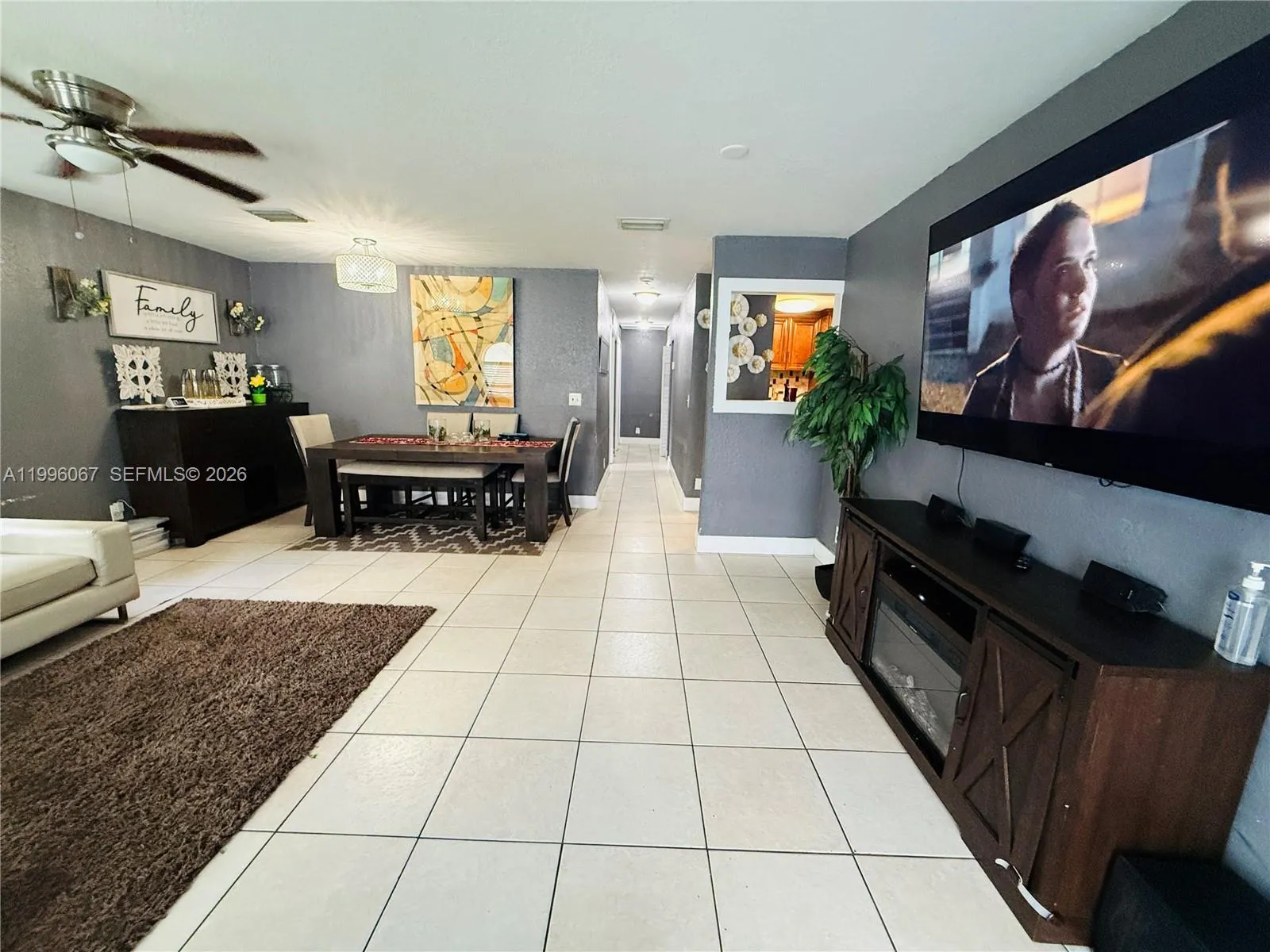 2920 NW 8th St, Fort Lauderdale FL 33311
