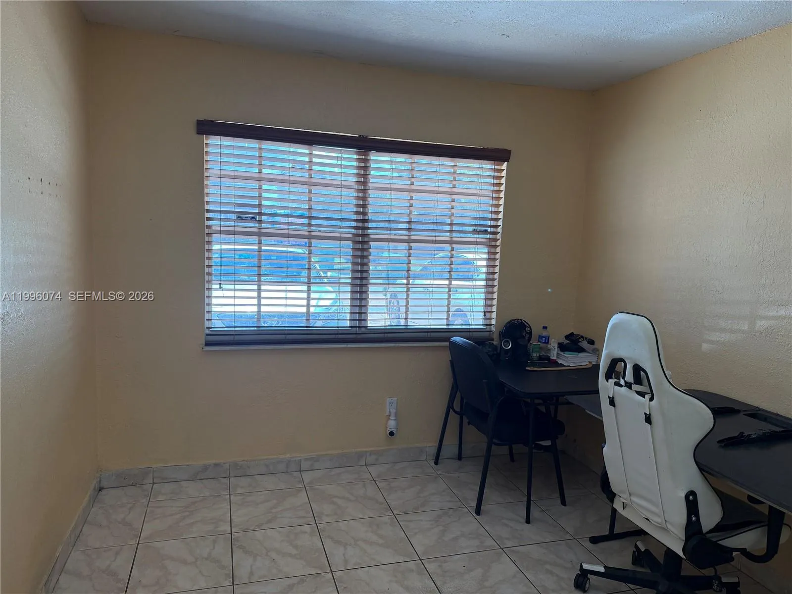 9085 Grand Canal Dr, Miami FL 33174