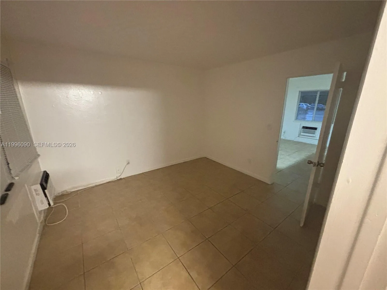 610 NE 12th Ave # 3, Fort Lauderdale FL 33304