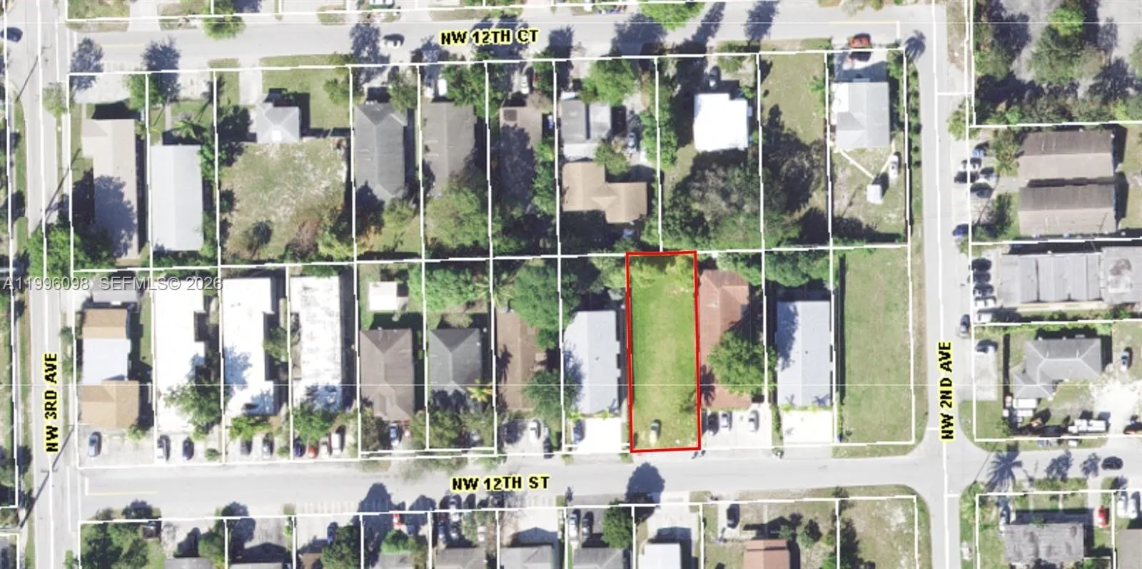 213 NW 12th St, Pompano Beach FL 33060