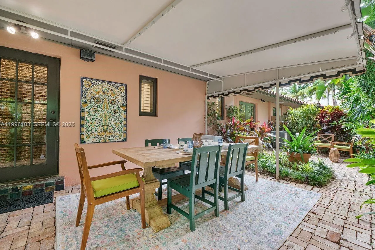 226 Chilean Ave, Palm Beach FL 33480