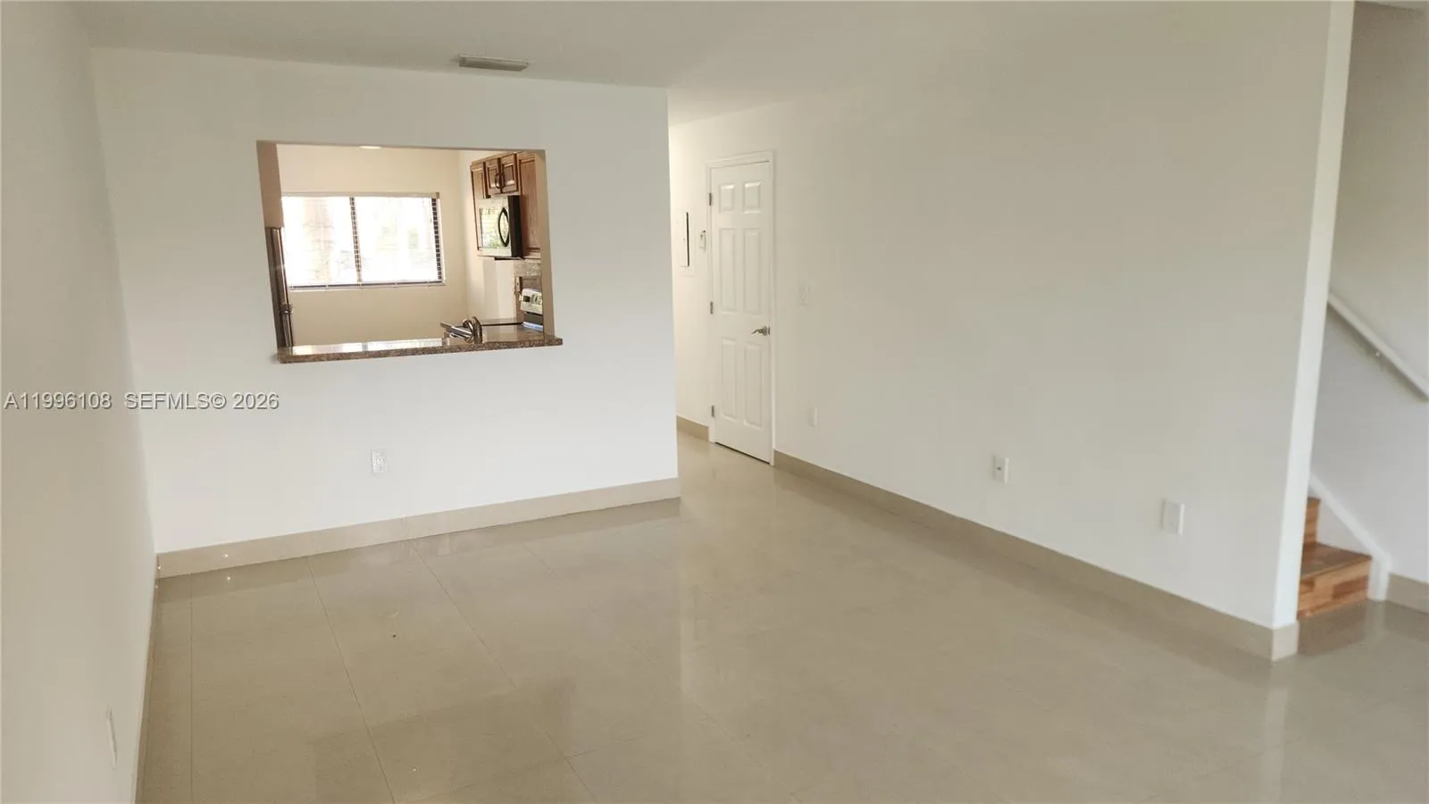 210 E Palm Cir E, Pembroke Pines FL 33025