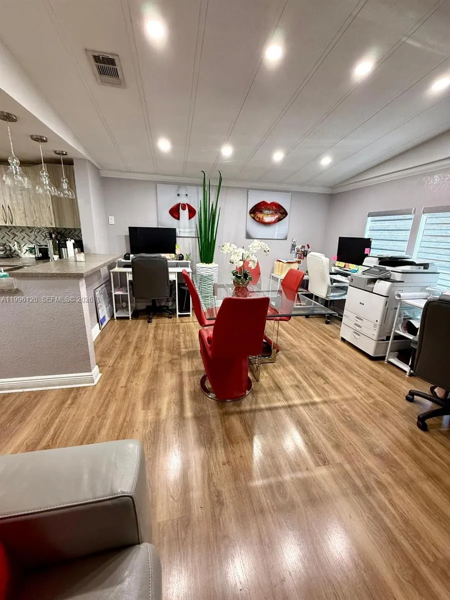 5371 NW 200th terrace lot 409, Miami Gardens FL 33055