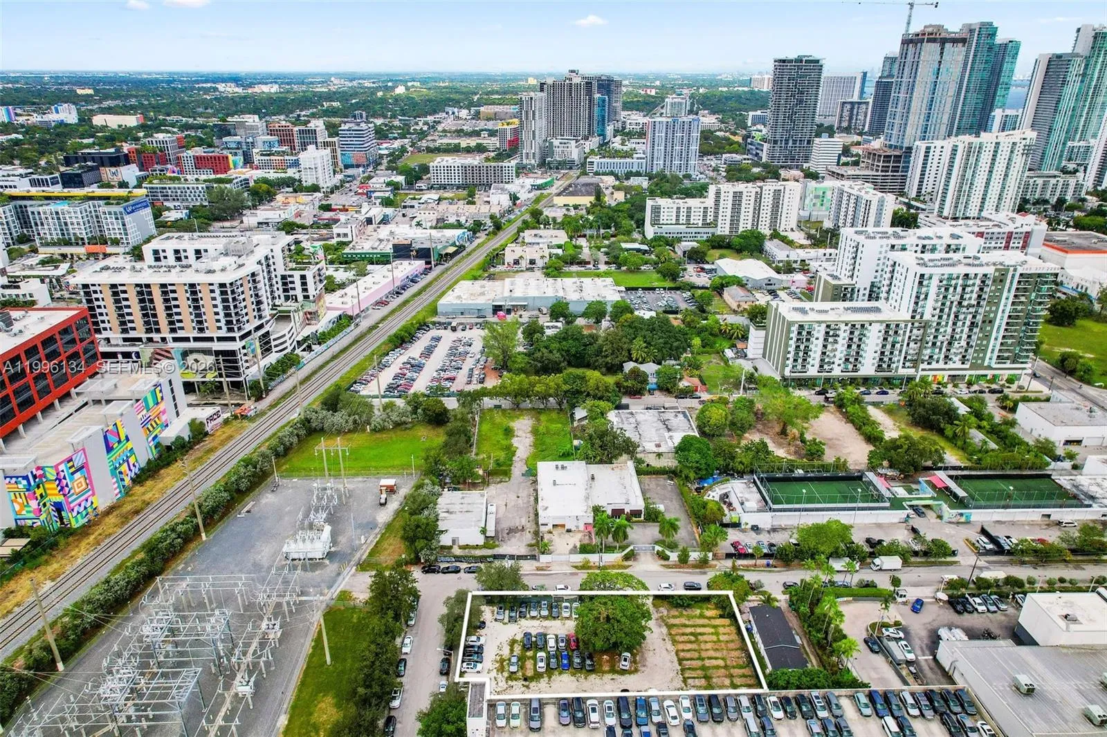 100 NE 21st St, Miami FL 33137