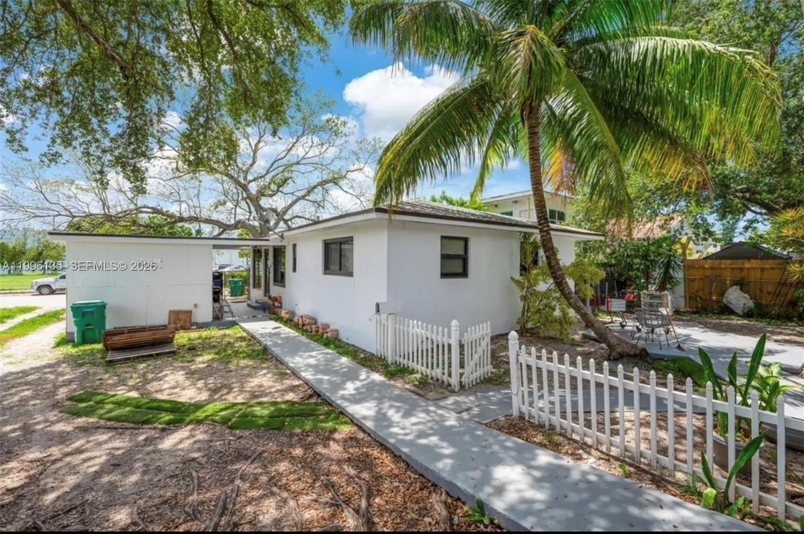 7625 NW 4th Ct, Miami FL 33150