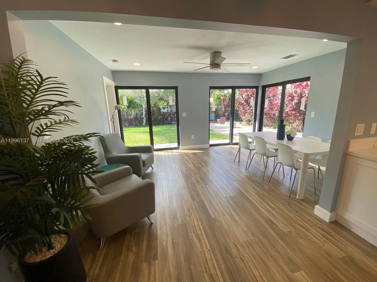 234 Avalon Ave, Lauderdale By The Sea FL 33308