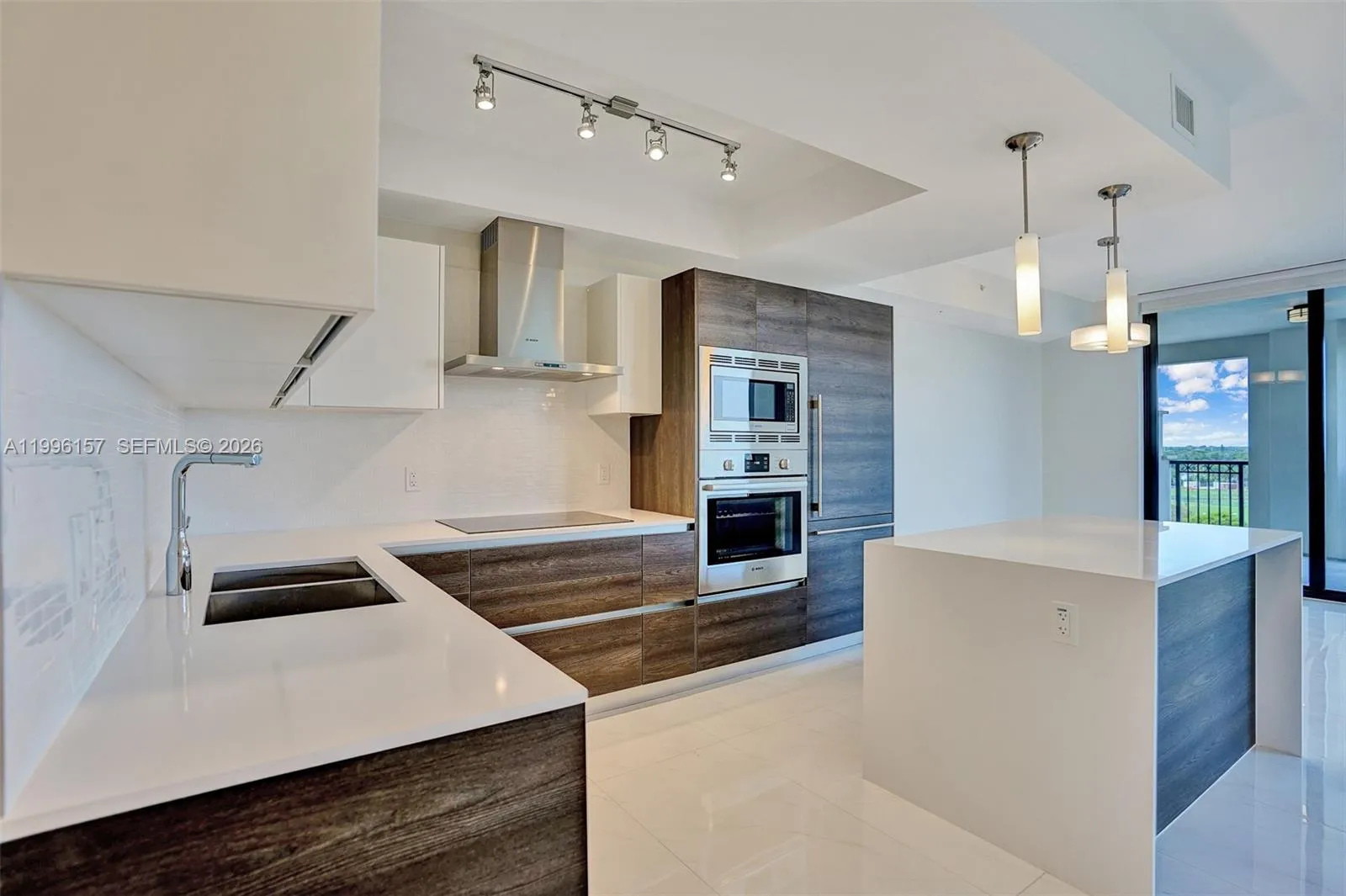 301 Altara Ave # 617, Coral Gables FL 33146