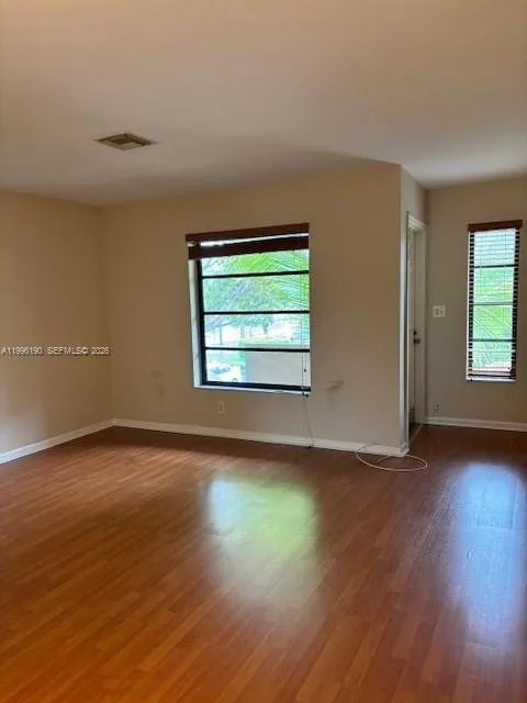 9050 Jacaranda Ln # 8, Plantation FL 33324