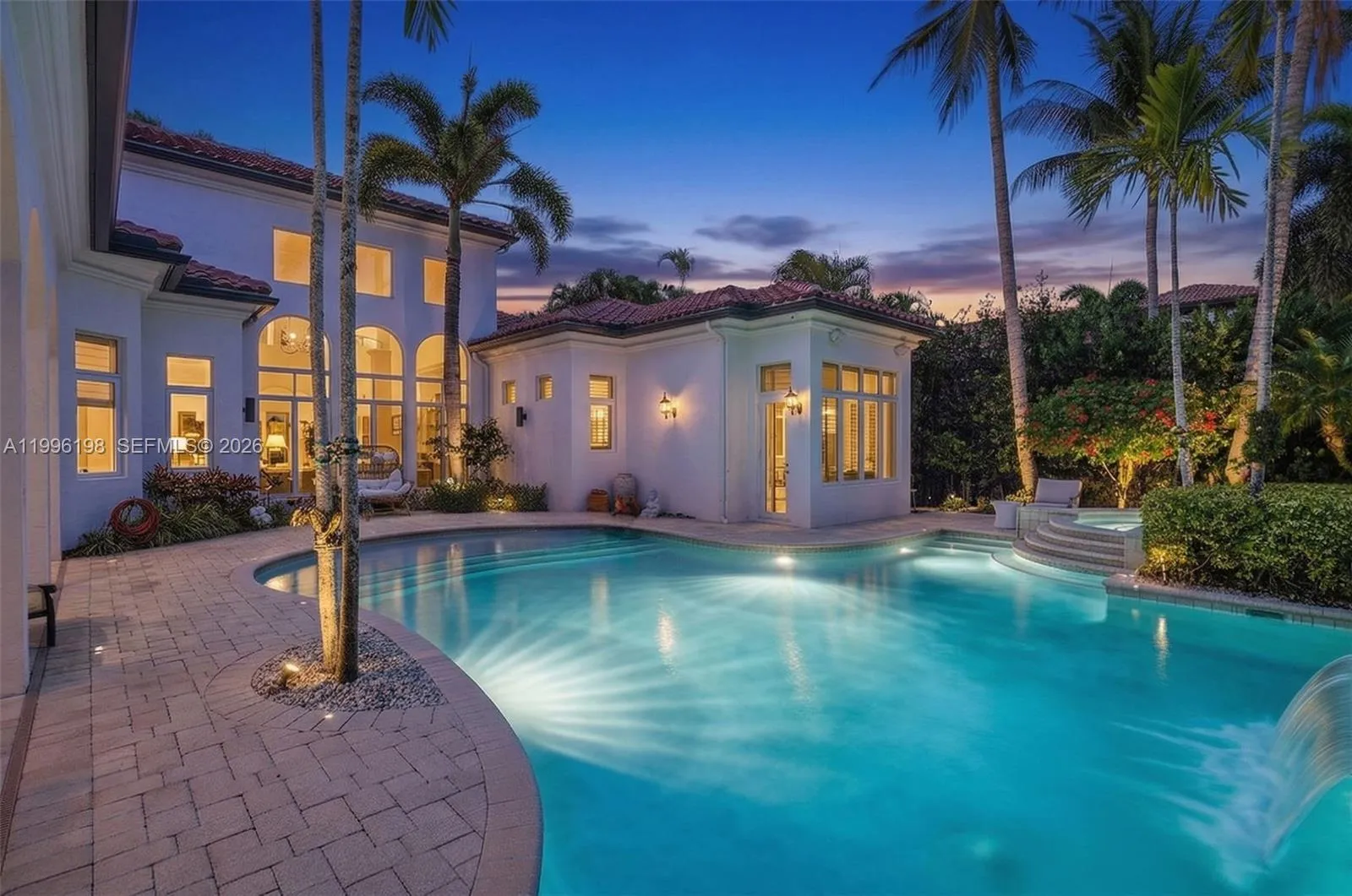 678 Hermitage Cir, Palm Beach Gardens FL 33410