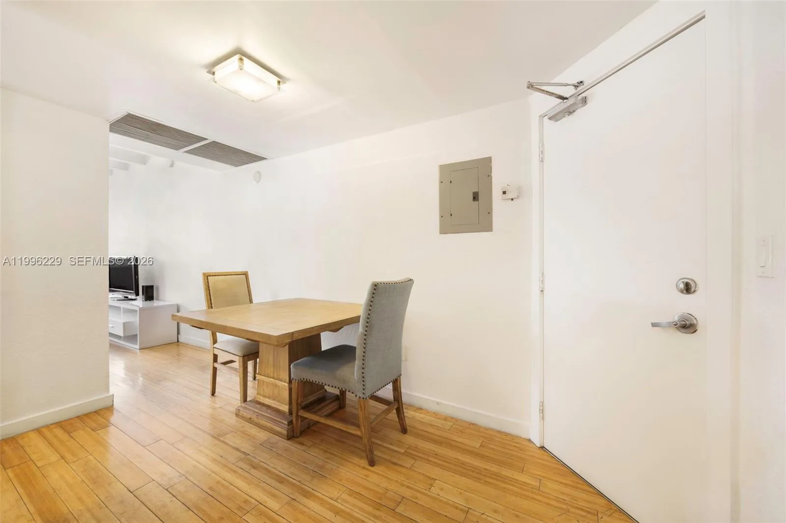 3915 N Meridian Ave # 201, Miami Beach FL 33140