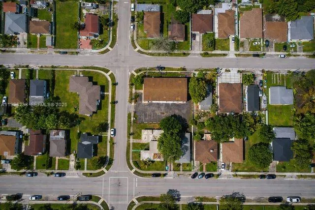 6891 NW 13th Ave, Miami FL 33147