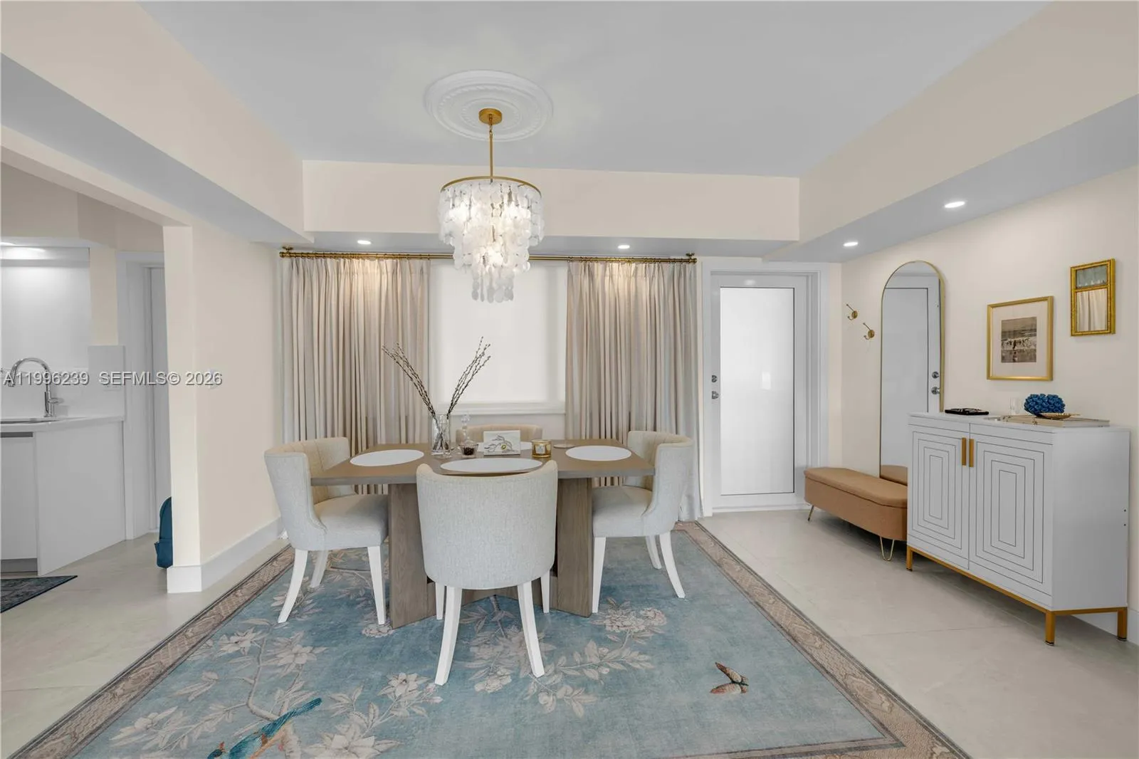 462 Golden Isles Dr # 211, Hallandale Beach FL 33009