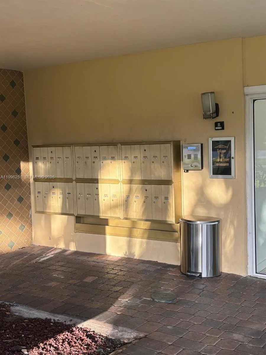 555 Crandon Blvd # 43, Key Biscayne FL 33149