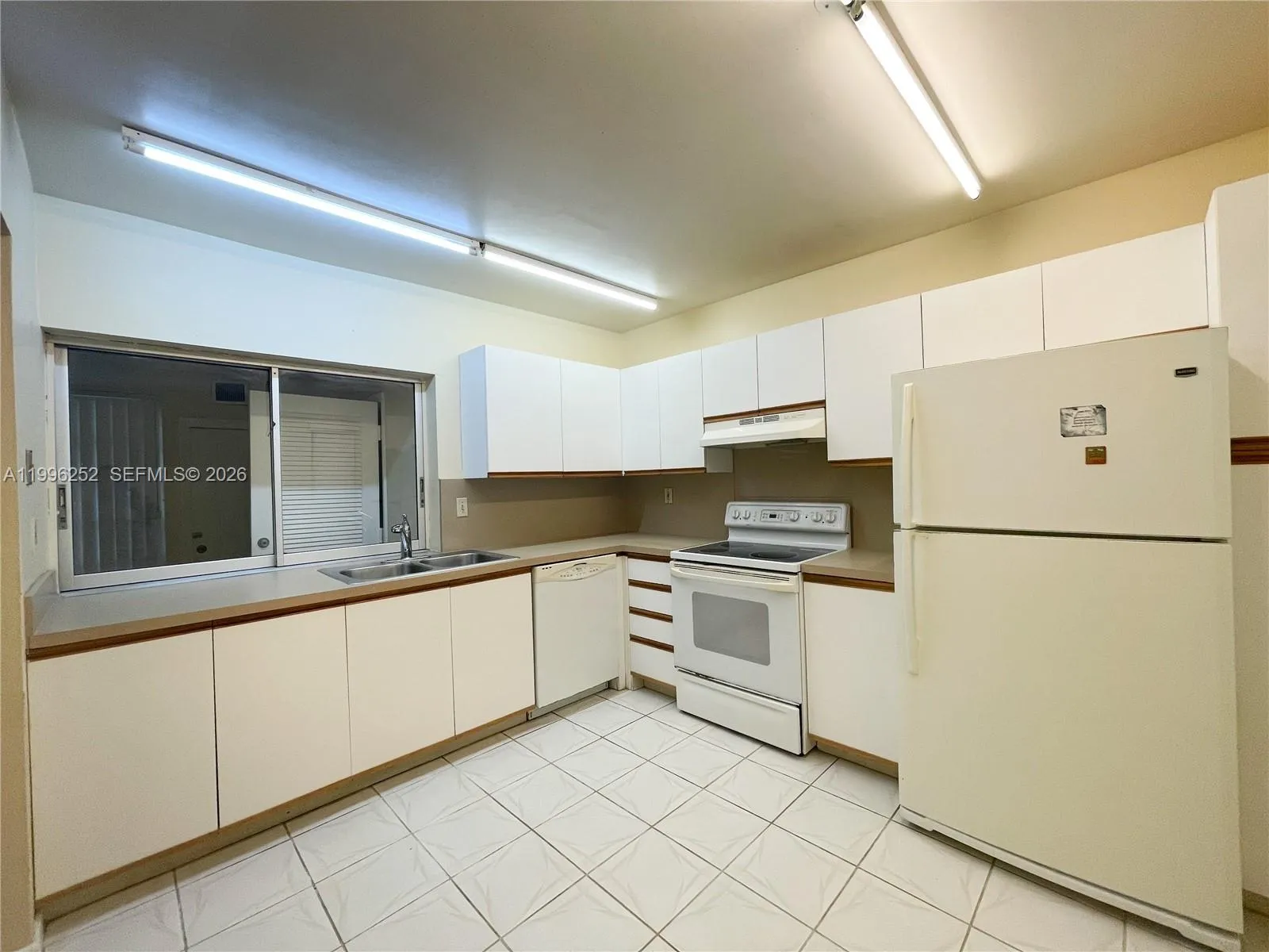 16924 SW 112th Ct # V3342, Miami FL 33157