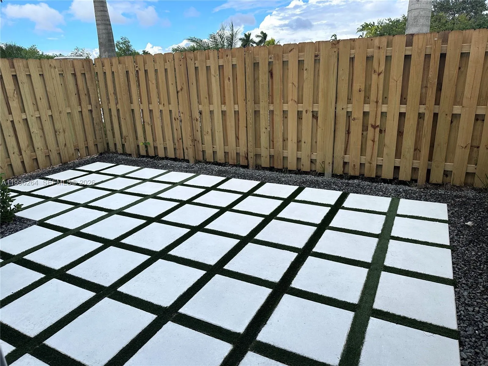 2671 SE 10th St # 0, Homestead FL 33035