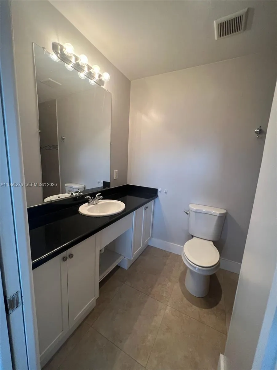 3951 SW 59th Ave, West Park FL 33023