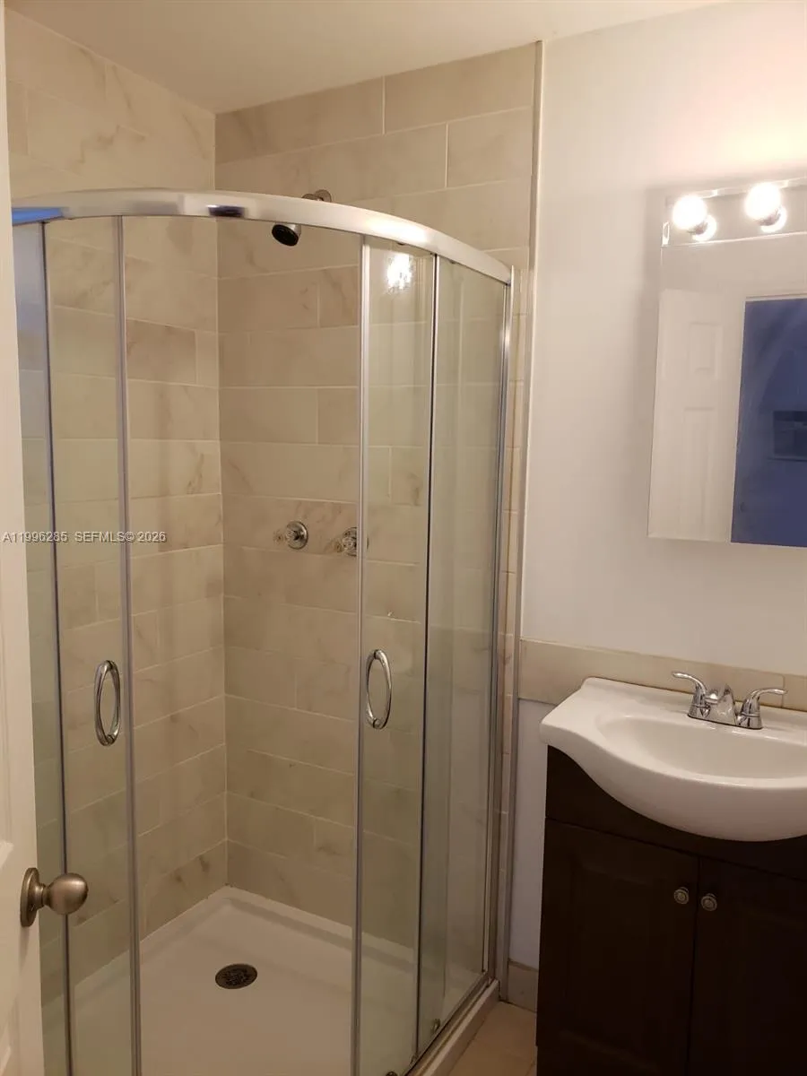 2481 SW 11 st, Miami FL 33135