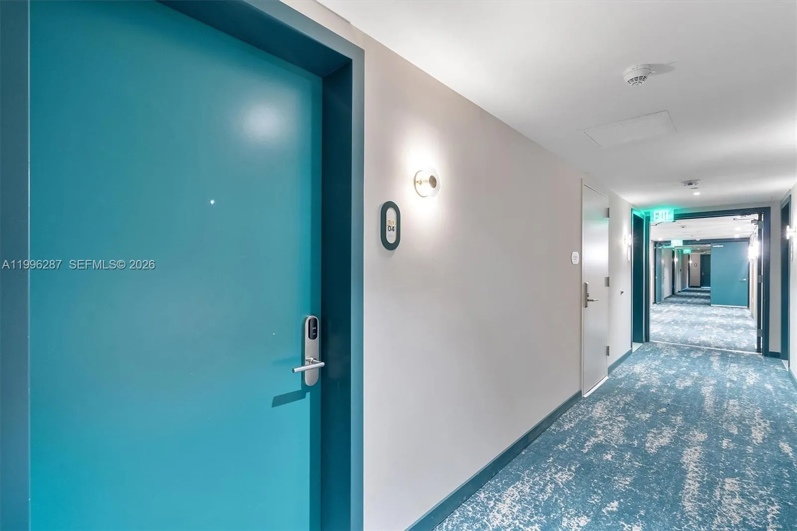 77 SE 5th Street # 3004, Miami FL 33131