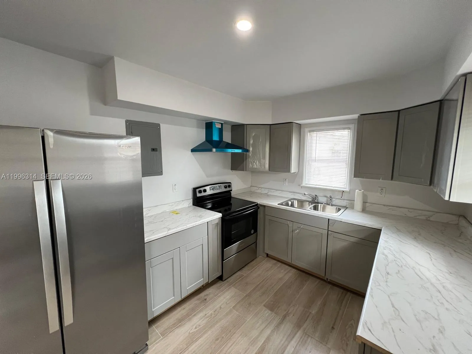 811 NW 21st Ct # 811, Miami FL 33125